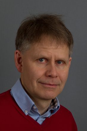 Valur-02-2012-(3)